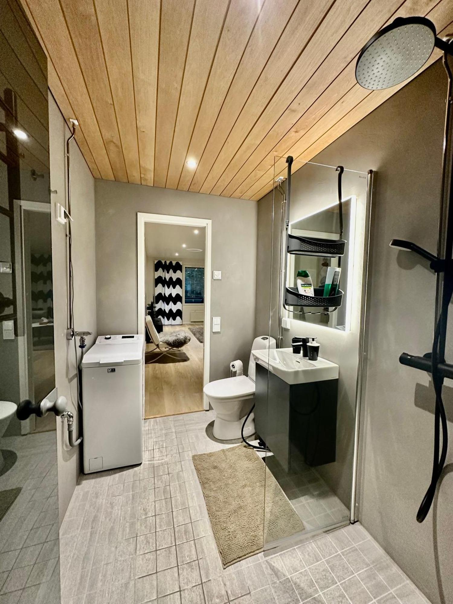 Elegant Apartment With Sauna In The Center Rovaniemi Exterior photo